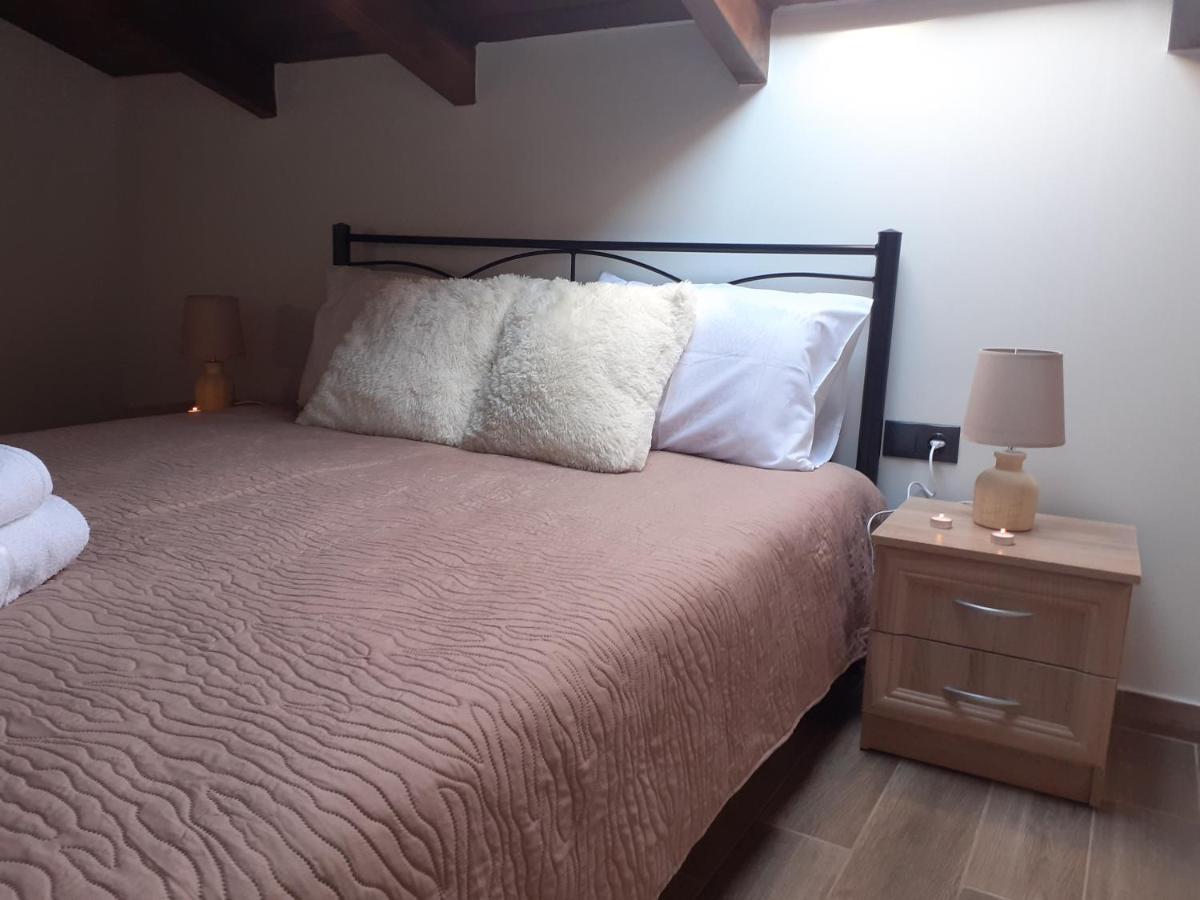 The View Attic Apartment Ioannina Ngoại thất bức ảnh