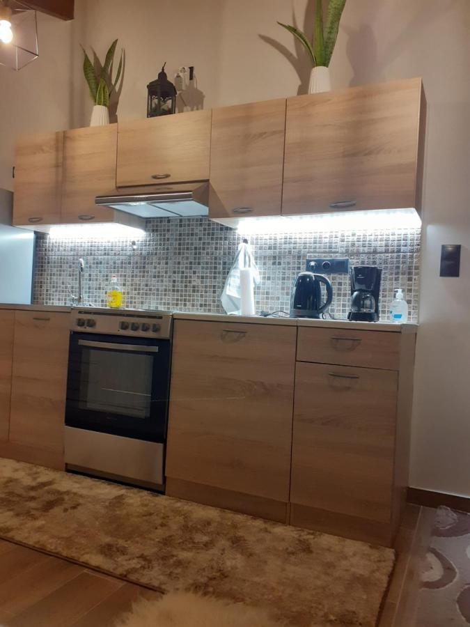 The View Attic Apartment Ioannina Ngoại thất bức ảnh