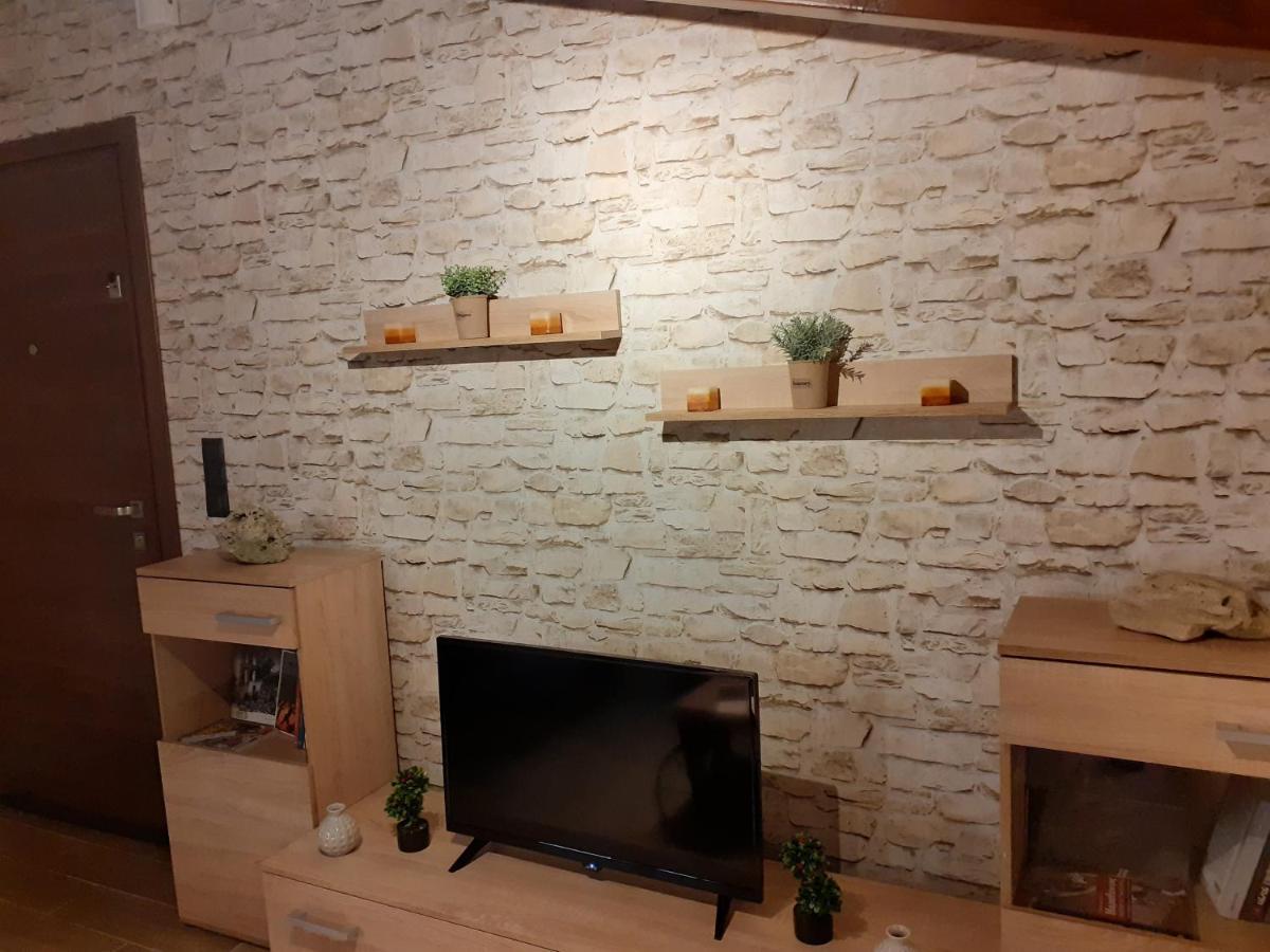 The View Attic Apartment Ioannina Ngoại thất bức ảnh