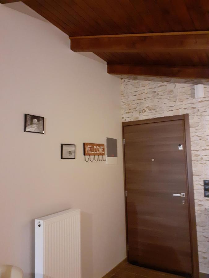 The View Attic Apartment Ioannina Ngoại thất bức ảnh