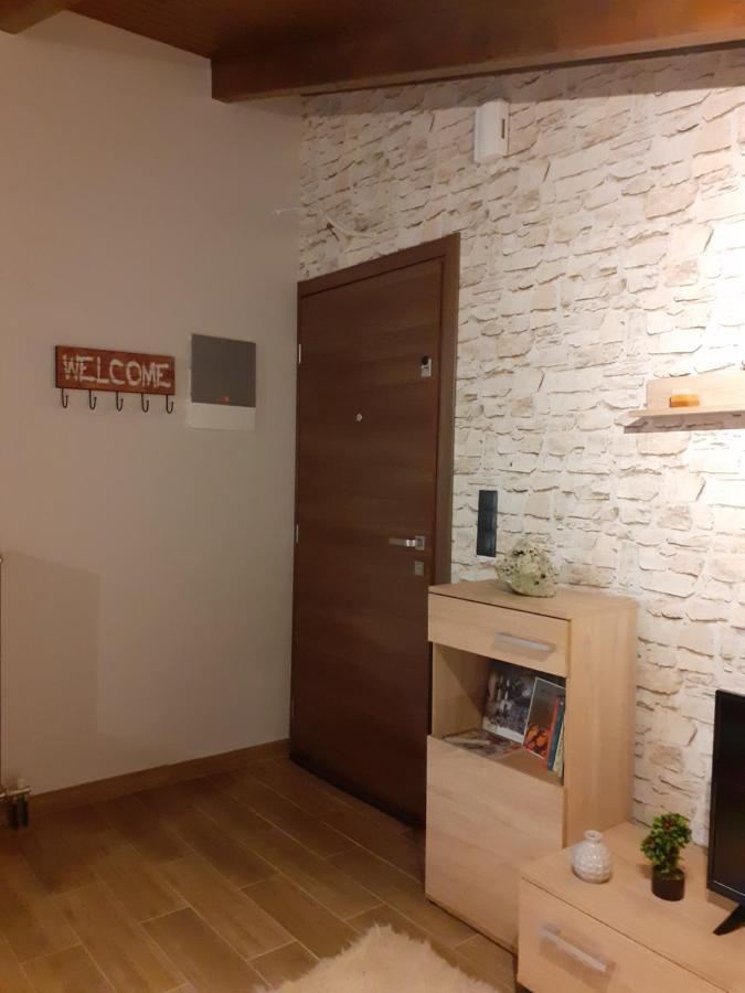 The View Attic Apartment Ioannina Ngoại thất bức ảnh