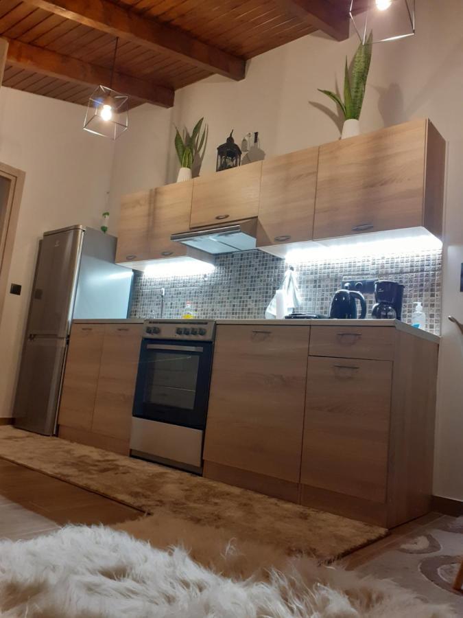 The View Attic Apartment Ioannina Ngoại thất bức ảnh