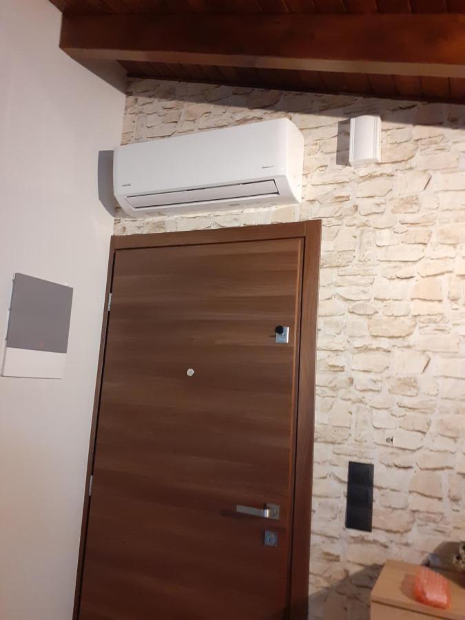 The View Attic Apartment Ioannina Ngoại thất bức ảnh